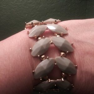 Jewelry/ Bracelet